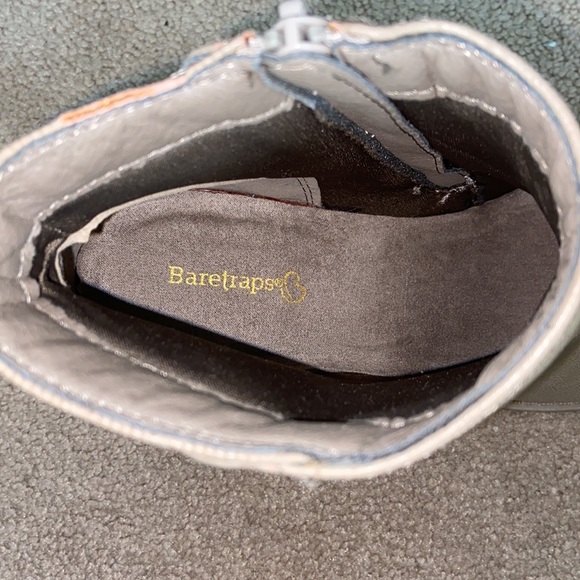 Tan booties - Picture 4 of 5